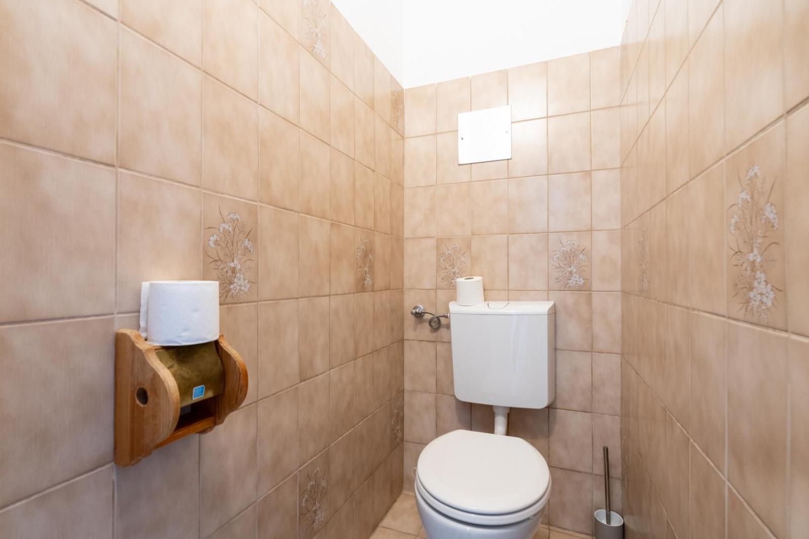 Two Bedrooms - 85 Squaremeters - 4 Min To U6 Dresdner Str Vienna Exterior photo